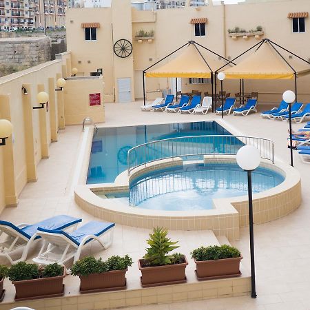 Mavina Hotel & Apartments Buġibba Dış mekan fotoğraf