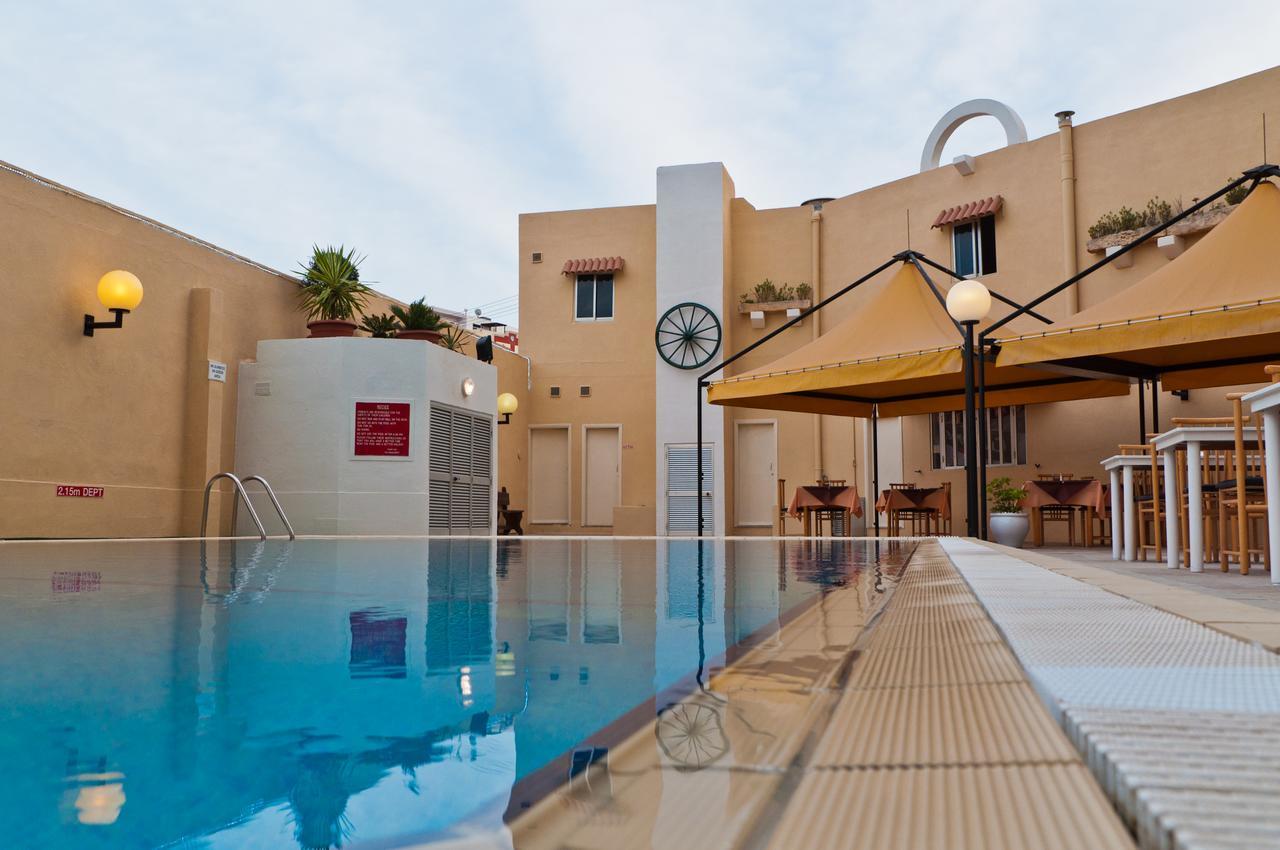 Mavina Hotel & Apartments Buġibba Dış mekan fotoğraf